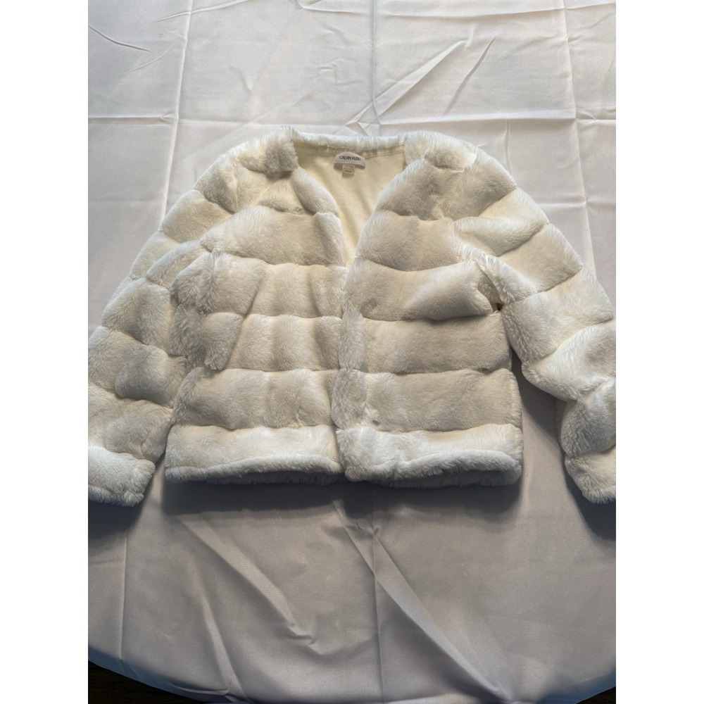Calvin Klein Cream Faux Fur Jacket Coat Women's Size M Overcoat. Ex Condition